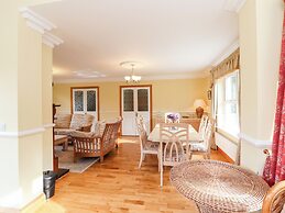 Cedar Lodge