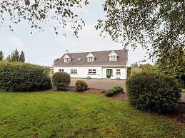 Cedar Lodge