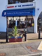 Apartment - Largs - Sleeps 4 - Pet Friendly