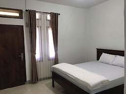 Hotel O Abc Homestay