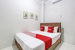 OYO 92757 Ndalem Pusponyidro Syariah