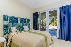 Glamorous Luxury Villa Pool Jacuzzi Sea View