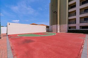 2BR Duplex Palmaruba Condos w Great Location