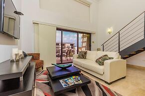 2BR Duplex Palmaruba Condos w Great Location