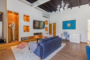 Private Retreat w 5 BR Spa Pool Jacuzzi