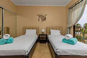 Gold Coast - 2br3ba Gated Community w Pools Gym
