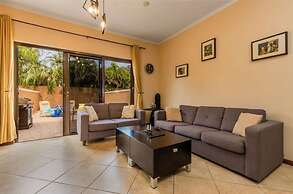 Gold Coast - 2br3ba Gated Community w Pools Gym