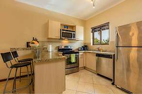 Gold Coast - 2br3ba Gated Community w Pools Gym