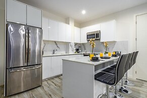 Palm Beach Aruba 3BR 2BA Close to Beach