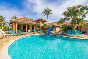 Tranquil 2BR 2BA in Gated Community Great Location