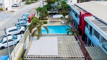 Amazing 2BR 1BA w Pool Close to the Beach BBQ