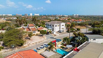 Amazing 2BR 1BA w Pool Close to the Beach BBQ