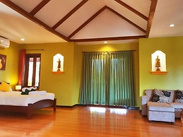 Villa Chaya