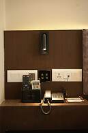 Lakhey Hotel