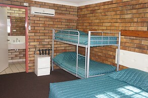 Miles Outback Motel