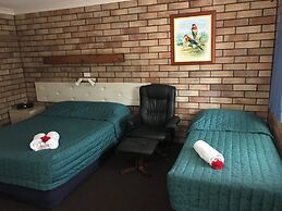 Miles Outback Motel