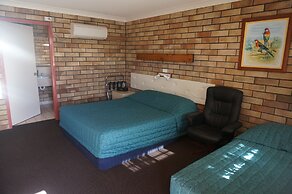 Miles Outback Motel