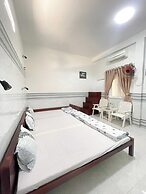 Kim Long Hotel