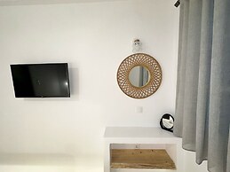 Naousa Getaway 2 Bd Dreamy Island Escape