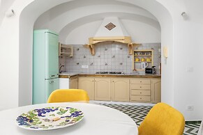 Honey home
