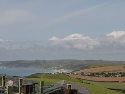Three Views Lodge