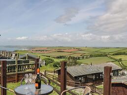 Three Views Lodge
