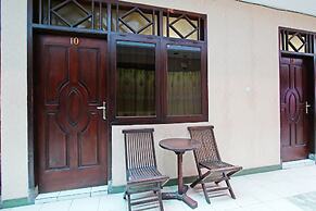 Hotel O Trihakso Guesthouse