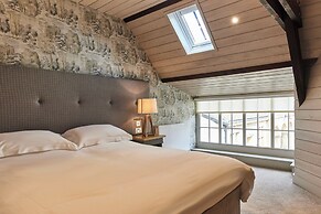 The Carriage House