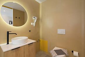 Athens Theatrou Apartments