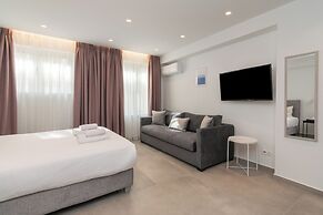 Athens Theatrou Apartments