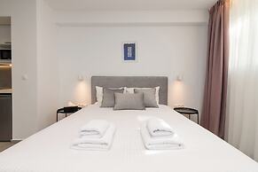 Athens Theatrou Apartments