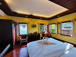 Villa Phonethip Mekong Riverside