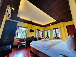 Villa Phonethip Mekong Riverside