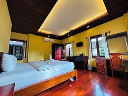 Villa Phonethip Mekong Riverside