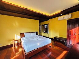 Villa Phonethip Mekong Riverside
