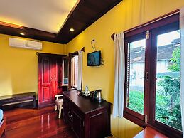 Villa Phonethip Mekong Riverside
