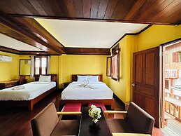 Villa Phonethip Mekong Riverside