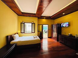 Villa Phonethip Mekong Riverside