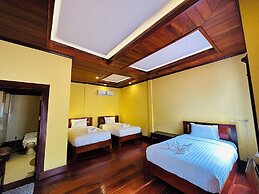 Villa Phonethip Mekong Riverside