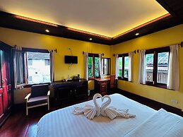 Villa Phonethip Mekong Riverside