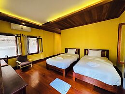 Villa Phonethip Mekong Riverside