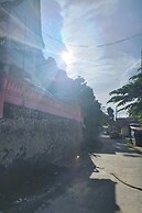 Hotel O Penginapan & Villa Sirait