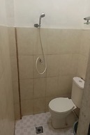Hotel O Penginapan & Villa Sirait