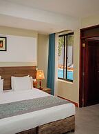 Green Side Hotel