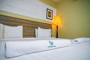 Green Side Hotel