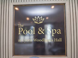 Woodlands Retreat
