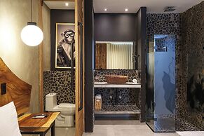 Hotel Zelva Negra