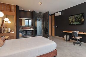 Hotel Zelva Negra