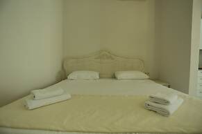 Royal Medis Hotel
