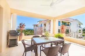 Amazing 4 Bedroom Condo